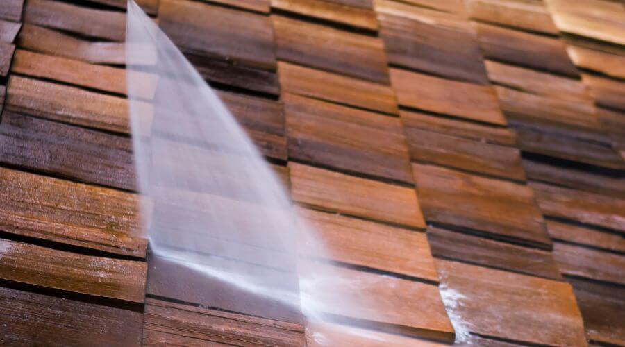 Professional gutter cleaning in Bellvue, CO